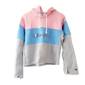 📌 Must bundle 📌 Vintage 90s  Champion pull over sweater